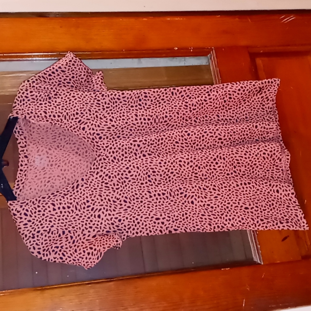 Pink Victoria Secret tee